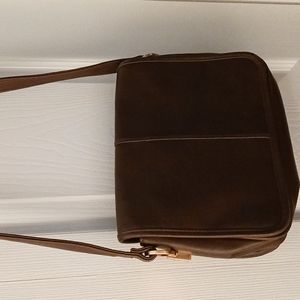 Women over the shoulder handbag in brown made in China